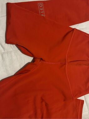 Fleo Red High-Rise Bike Shorts